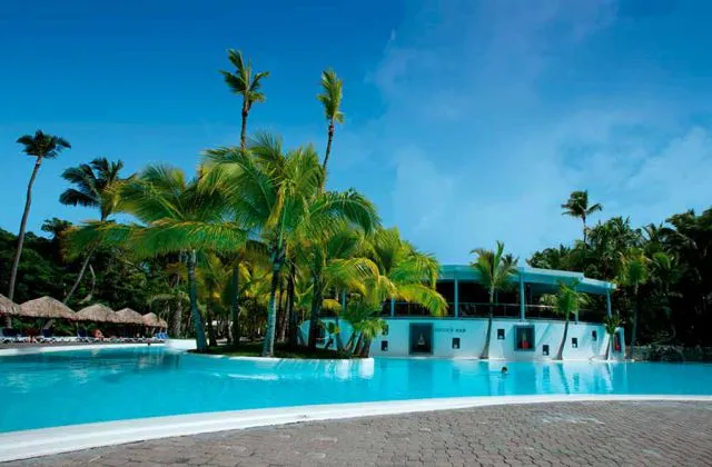Riu Naiboa Punta Cana piscine